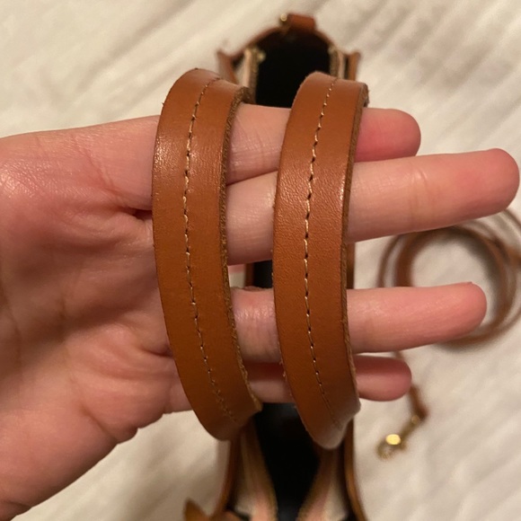 🌹SOLD🌹 Clare V. Petite Alistar Pink Handbag - Picture 7 of 9